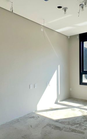 Casa à venda com 600m², 6 quartos e 4 vagas Casa à venda com 600m², 6 quartos e 4 vagasSuíte 5