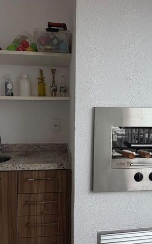Apartamento à venda com 67m², 2 quartos e 1 vaga Apartamento à venda com 67m², 2 quartos e 1 vagaVaranda