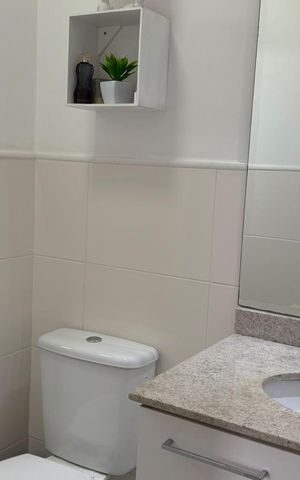 Apartamento à venda com 67m², 2 quartos e 1 vaga Apartamento à venda com 67m², 2 quartos e 1 vagaBanheiro Suíte