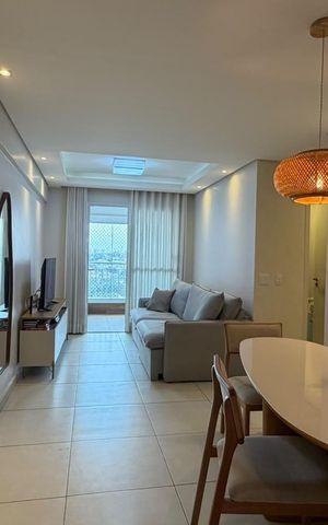 Apartamento à venda com 67m², 2 quartos e 1 vaga Apartamento à venda com 67m², 2 quartos e 1 vagaSala