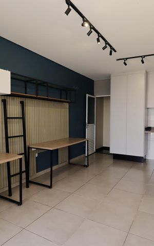 Apartamento para alugar com 110m², 2 quartos e 1 vagaÁrea de Serviço
