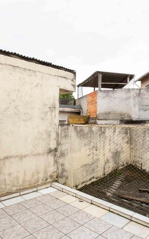 Casa à venda com 200m², 3 quartos e 2 vagasSacada