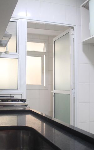 Apartamento para alugar com 70m², 2 quartos e 1 vagaCozinha