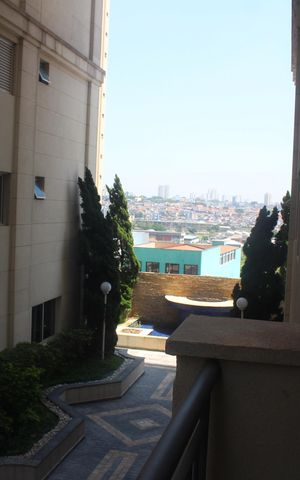 Apartamento para alugar com 70m², 2 quartos e 1 vagaVaranda