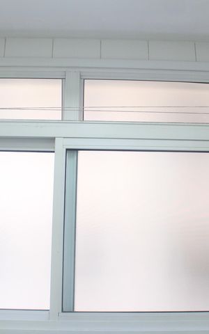 Apartamento para alugar com 70m², 2 quartos e 1 vagaÁrea de Serviço