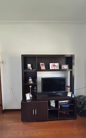 Casa à venda com 250m², 2 quartos e 1 vaga
