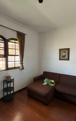 Casa à venda com 250m², 2 quartos e 1 vaga