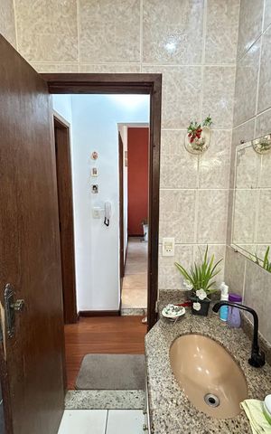 Casa à venda com 250m², 2 quartos e 1 vaga