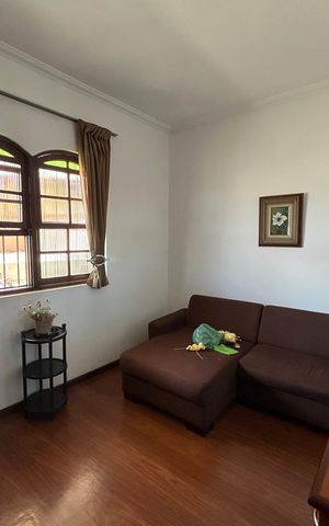 Casa à venda com 250m², 2 quartos e 1 vaga
