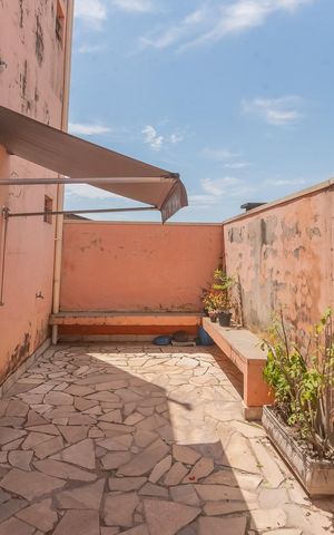 Casa à venda com 180m², 3 quartos e 2 vagas Casa à venda com 180m², 3 quartos e 2 vagasQuintal