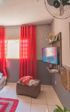 Casa à venda com 180m², 3 quartos e 2 vagas Casa à venda com 180m², 3 quartos e 2 vagasSala