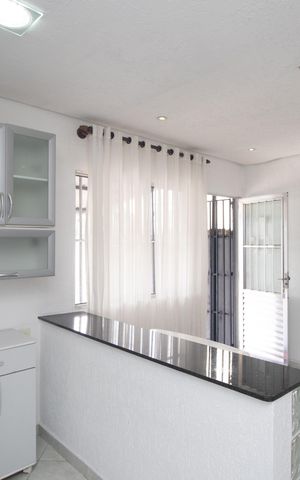 Casa para alugar com 55m², 1 quarto e sem vaga Casa para alugar com 55m², 1 quarto e sem vagaCozinha - Armários