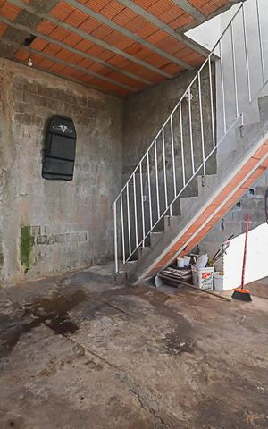 Casa à venda com 70m², 2 quartos e 2 vagas Casa à venda com 70m², 2 quartos e 2 vagasGaragem