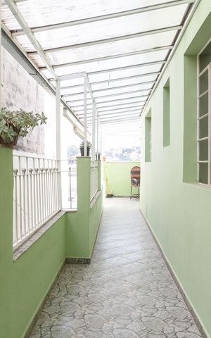 Casa para alugar com 75m², 2 quartos e 1 vagaCorredor