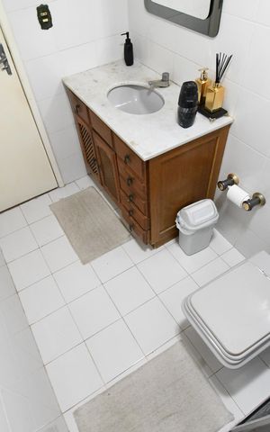 Casa à venda com 407m², 7 quartos e 2 vagasBanheiro
