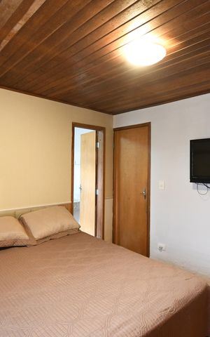 Casa à venda com 407m², 7 quartos e 2 vagasSuíte casa 2