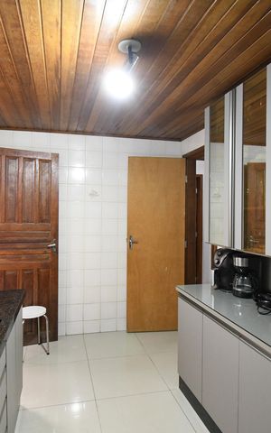 Casa à venda com 407m², 7 quartos e 2 vagasCozinha casa 2