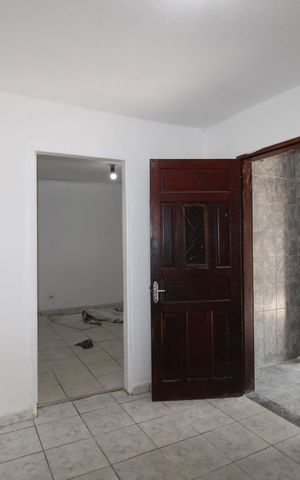 Casa para alugar com 300m², 3 quartos e 3 vagasSala