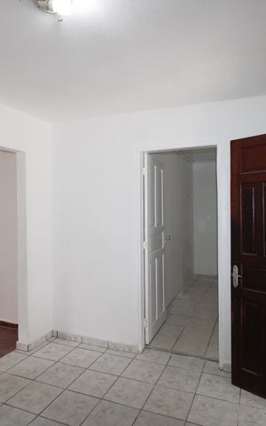 Casa para alugar com 300m², 3 quartos e 3 vagasSala