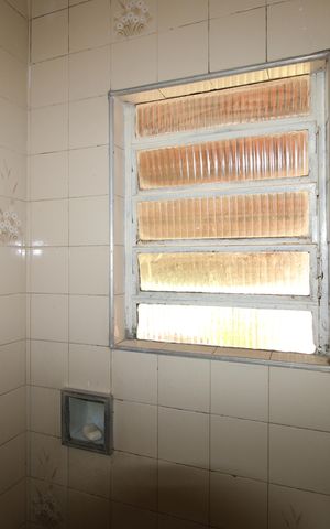 Casa para alugar com 300m², 3 quartos e 3 vagasBanheiro