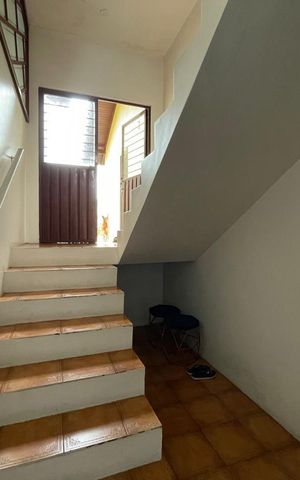 Casa à venda com 318m², 3 quartos e 2 vagas