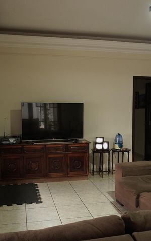 Casa para alugar com 500m², 6 quartos e 12 vagasSala