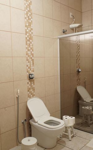 Casa para alugar com 500m², 6 quartos e 12 vagasQuarto 3 Suíte - Banheiro