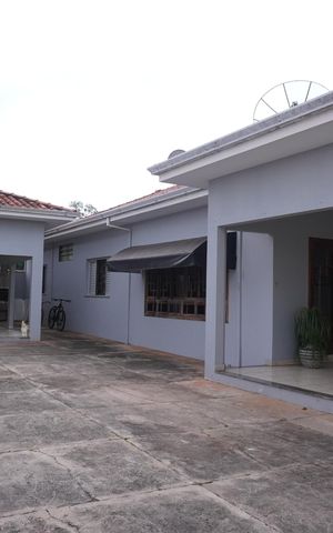 Casa para alugar com 500m², 6 quartos e 12 vagasGaragem