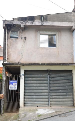 Casa para alugar com 40m², 1 quarto e sem vagaFachada 