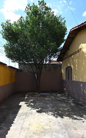 Casa para alugar com 80m², 2 quartos e 3 vagas