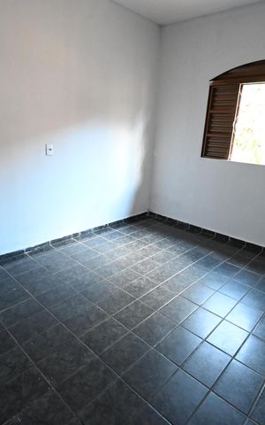 Casa para alugar com 80m², 2 quartos e 3 vagas