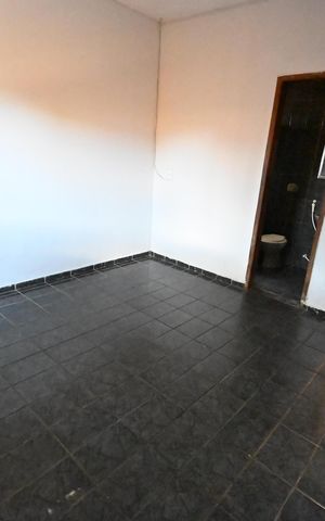 Casa para alugar com 80m², 2 quartos e 3 vagas