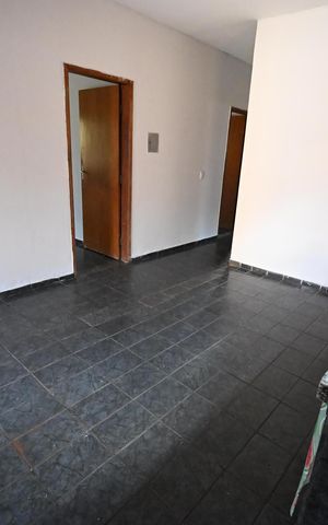Casa para alugar com 80m², 2 quartos e 3 vagas