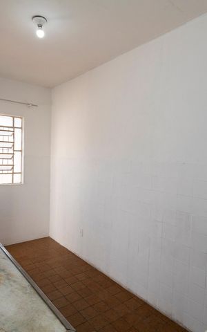 Casa para alugar com 88m², 2 quartos e 2 vagasCOZINHA