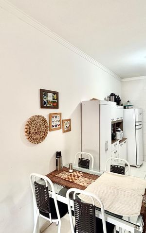 Casa à venda com 110m², 2 quartos e 1 vaga Casa à venda com 110m², 2 quartos e 1 vagaSala