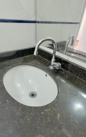 Casa de condomínio à venda com 81m², 3 quartos e 2 vagas Casa de condomínio à venda com 81m², 3 quartos e 2 vagasBanheiro 2