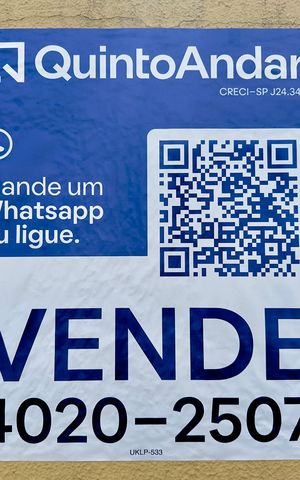 Casa de condomínio à venda com 81m², 3 quartos e 2 vagas Casa de condomínio à venda com 81m², 3 quartos e 2 vagasPlaca apriximada