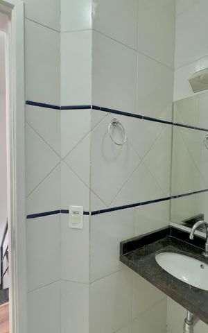 Casa de condomínio à venda com 81m², 3 quartos e 2 vagas Casa de condomínio à venda com 81m², 3 quartos e 2 vagasBanheiro 2