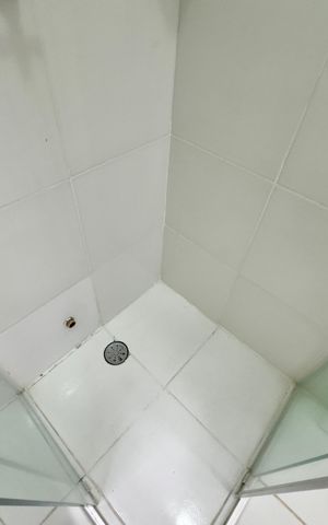 Casa de condomínio à venda com 81m², 3 quartos e 2 vagas Casa de condomínio à venda com 81m², 3 quartos e 2 vagasBanheiro 2