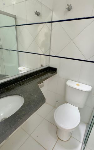 Casa de condomínio à venda com 81m², 3 quartos e 2 vagas Casa de condomínio à venda com 81m², 3 quartos e 2 vagasBanheiro 2
