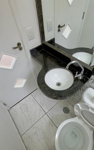 Casa de condomínio à venda com 81m², 3 quartos e 2 vagas Casa de condomínio à venda com 81m², 3 quartos e 2 vagasLavabo