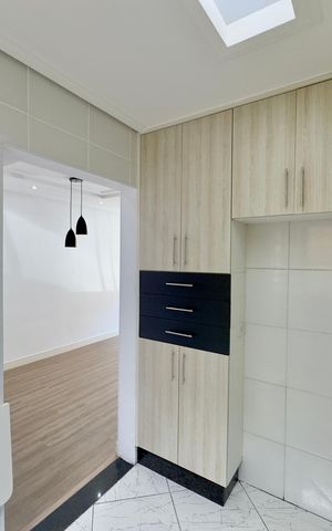 Casa de condomínio à venda com 81m², 3 quartos e 2 vagas Casa de condomínio à venda com 81m², 3 quartos e 2 vagasCozinha
