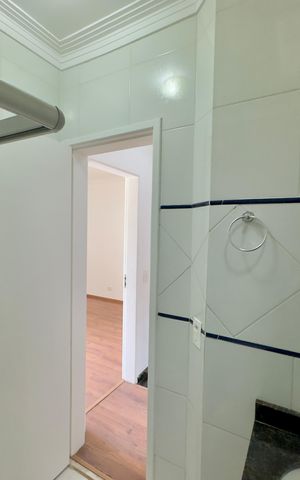Casa de condomínio à venda com 81m², 3 quartos e 2 vagas Casa de condomínio à venda com 81m², 3 quartos e 2 vagasBanheiro 2