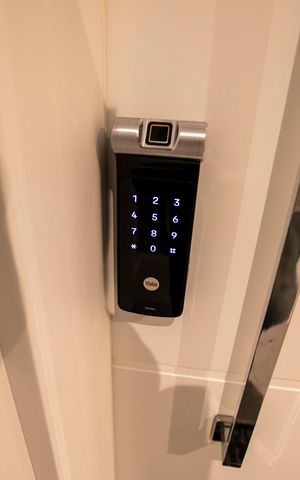 Apartamento à venda com 48m², 1 quarto e 1 vagaFECHADURA ELETRÔNICA
