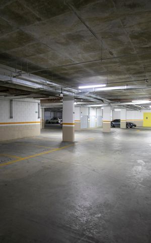 Apartamento à venda com 48m², 1 quarto e 1 vagaGARAGENS