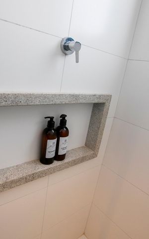 Apartamento à venda com 48m², 1 quarto e 1 vagaBANHEIRO