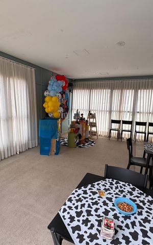 Apartamento para alugar com 42m², 2 quartos e 1 vaga Apartamento para alugar com 42m², 2 quartos e 1 vagaÁrea comum - Salão de festas
