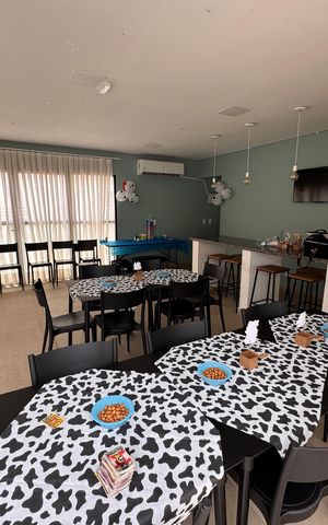 Apartamento para alugar com 42m², 2 quartos e 1 vaga Apartamento para alugar com 42m², 2 quartos e 1 vagaÁrea comum - Salão de festas