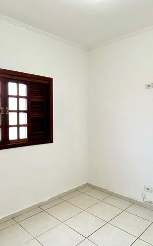 Casa para alugar com 400m², 5 quartos e 6 vagasQuarto 3