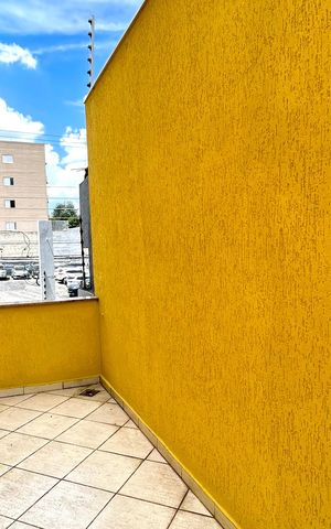 Casa para alugar com 400m², 5 quartos e 6 vagasQuintal